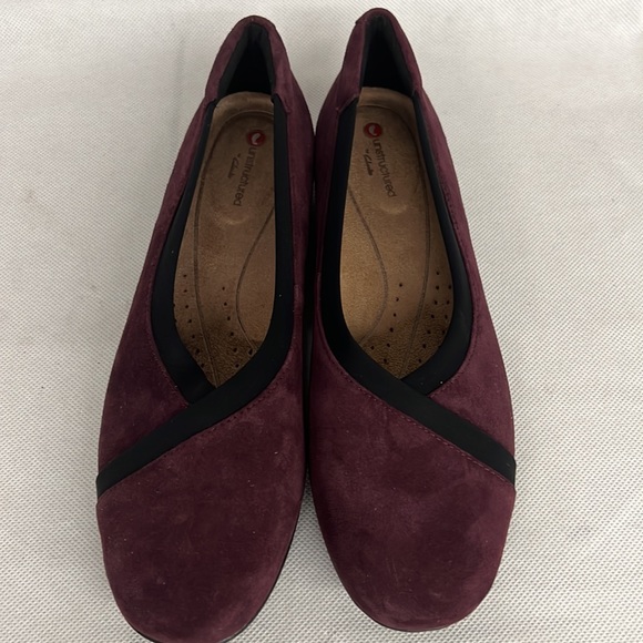 NEW Clark's unstructured suede purple eggplant black flats stretch dress work - Picture 3 of 6